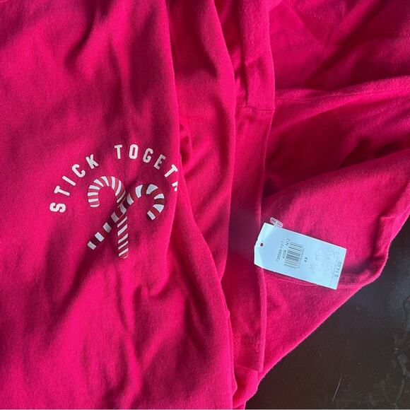 Old Navy Bright Pink and Cream Women's Tees - Picture 4 of 7